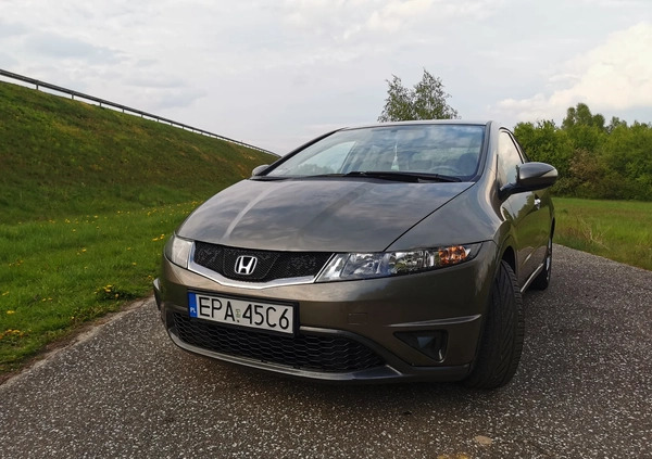 Honda Civic cena 25990 przebieg: 140000, rok produkcji 2009 z Krzanowice małe 154